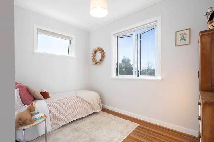 64B Awaroa Road Sunnyvale_12
