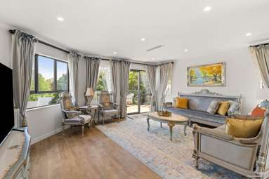36A Kingsclere Place_1