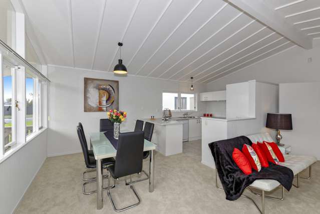 97 Tiroroa Avenue Te Atatu South_4