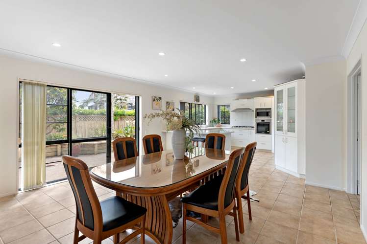 37 Panapa Drive St Johns Park_10