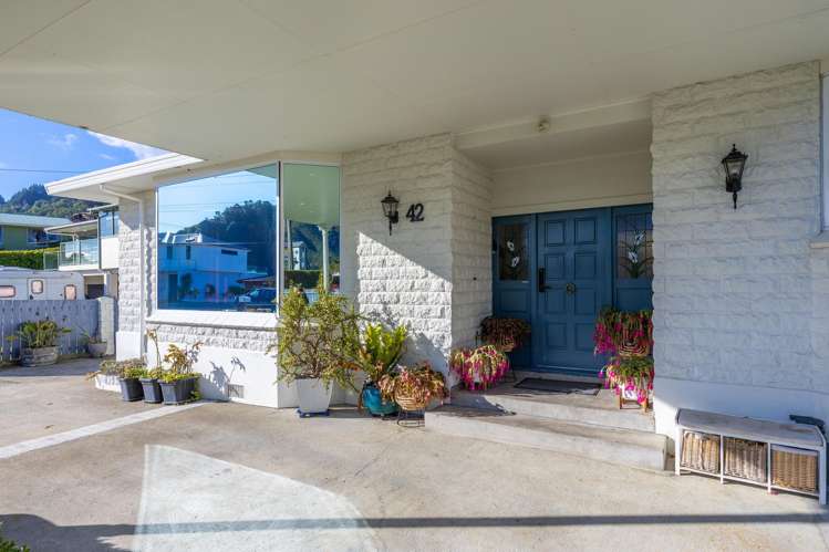 42 Waikawa Road Picton_19