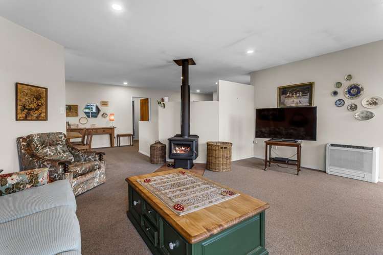 63 Gladstone Road Woodend_3