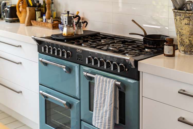 5 Turnbull Road Narrow Neck_22