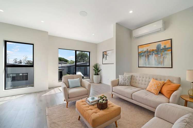 1/107 Hobsonville Road_2