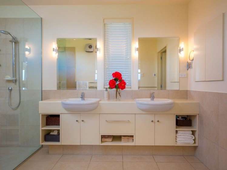 117 Marlborough Ridge Drive Fairhall_11