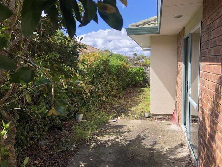 19/43 Fruitvale Road New Lynn_11