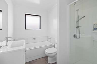 5 Royal St Annes Drive_2