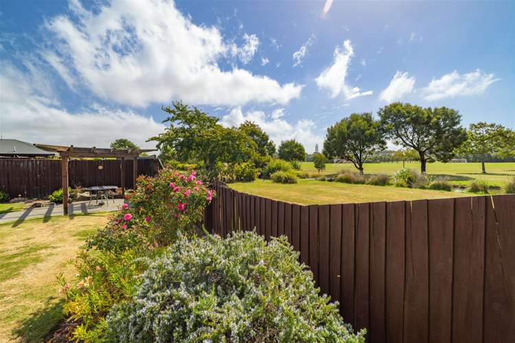 34 Karnak Crescent Russley_7