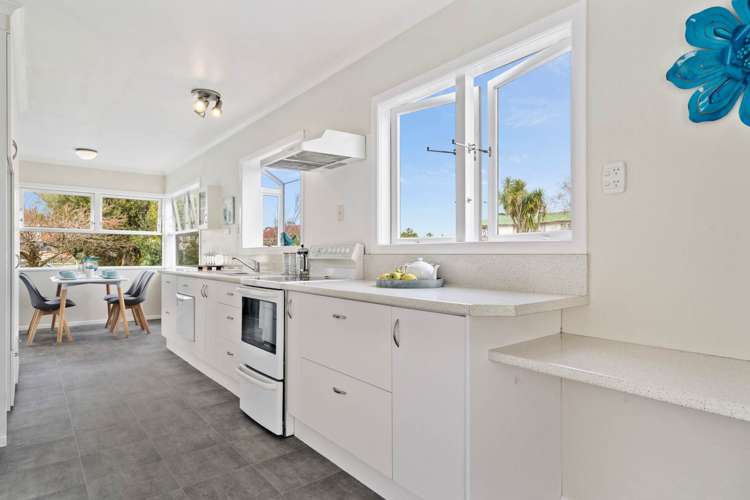 13 Mickle Street Te Atatu South_7