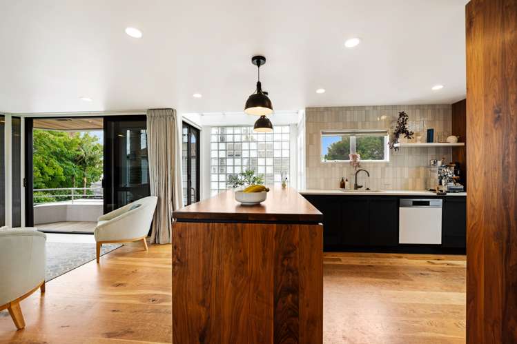 2/14 Hawera Road Kohimarama_3