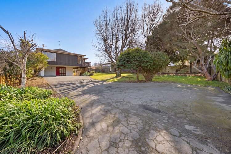 96 Reeves Road Pakuranga Heights_32