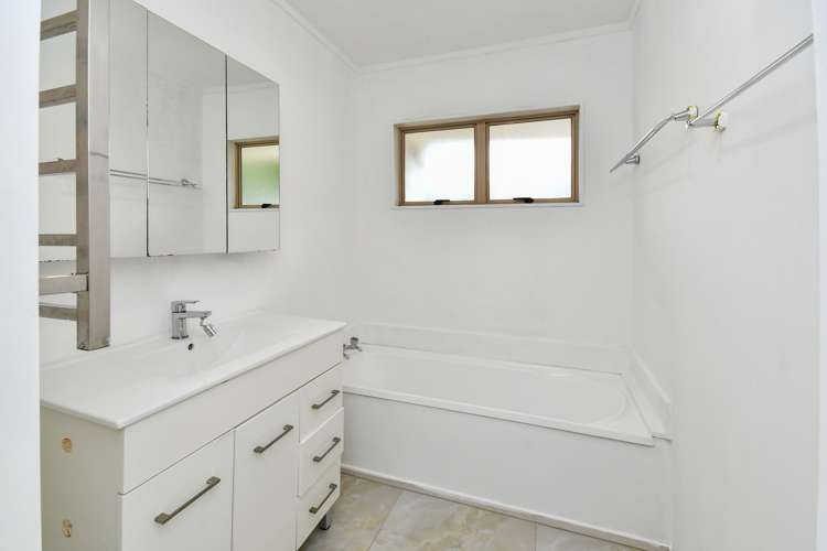 8 Deborah Hatton Lane Mount Wellington_12