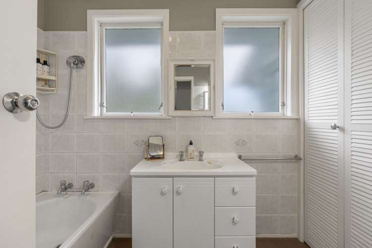 80 Rangipoia Place Turangi_9