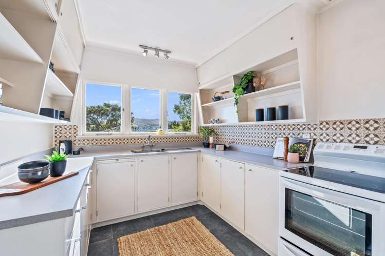 9 Raewyn Street Morningside_7