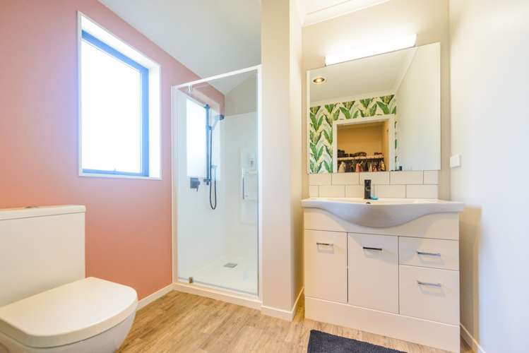 39 Barling Street Himatangi Beach_9