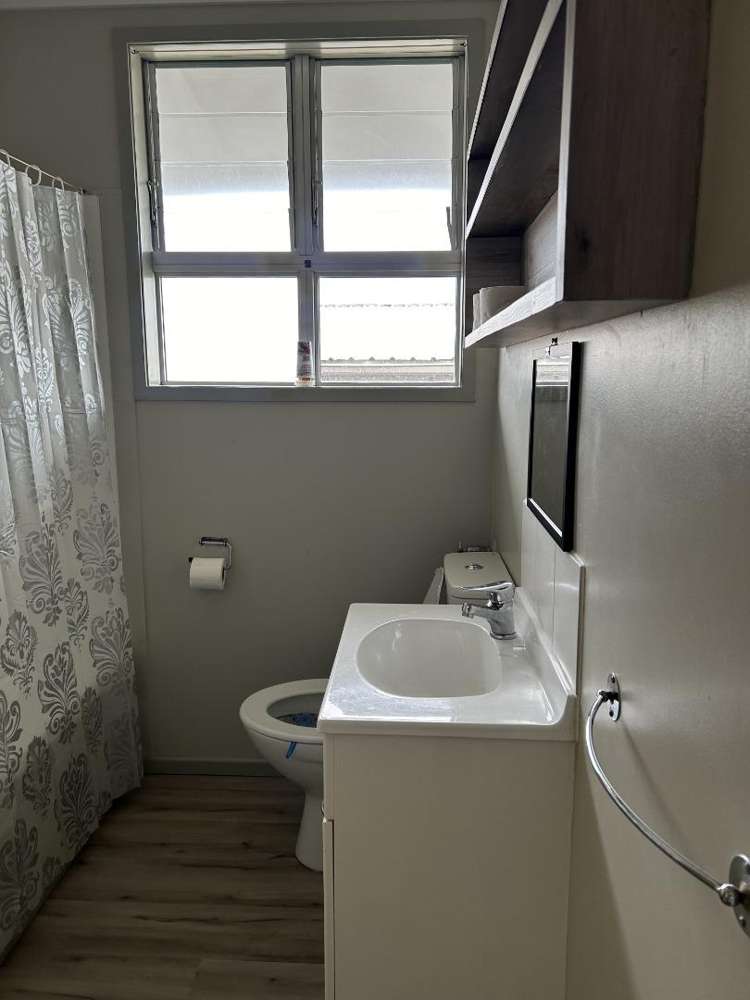 51b Whaka Street Maungaturoto_8