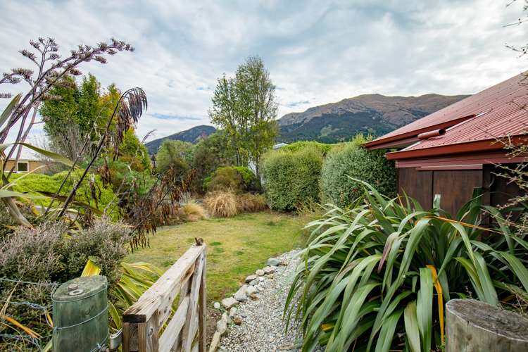 35 Hewson Crescent Lake Hawea_17
