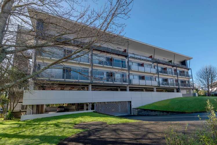 A21/210 Dairy Flat Highway Albany_12