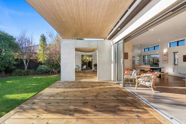 6 Hedge Close Halswell_1