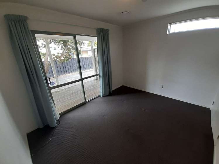 17A Enderby Drive Te Atatu Peninsula_9