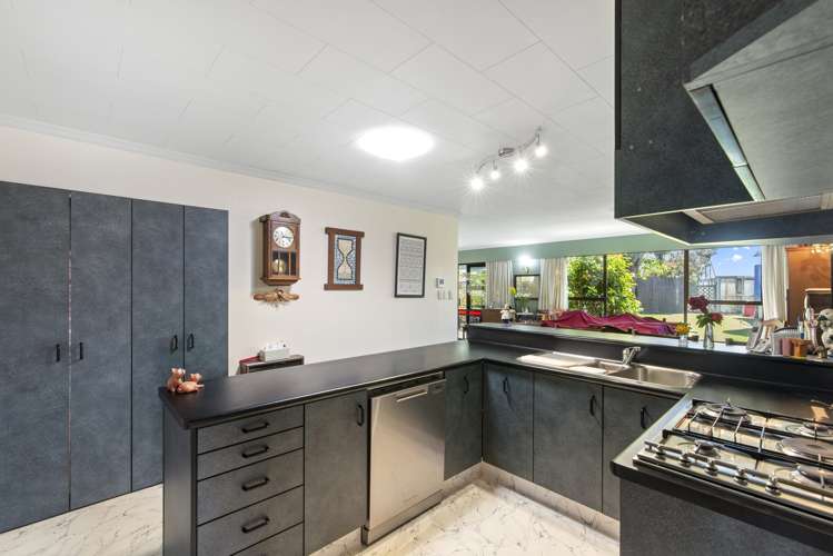 9 Chrystall Street Foxton Beach_8