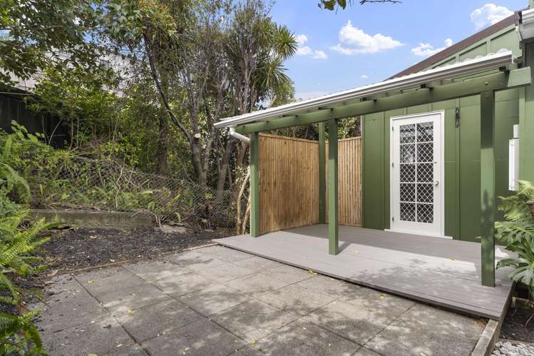 2/42 Fairlands Avenue Waterview_15