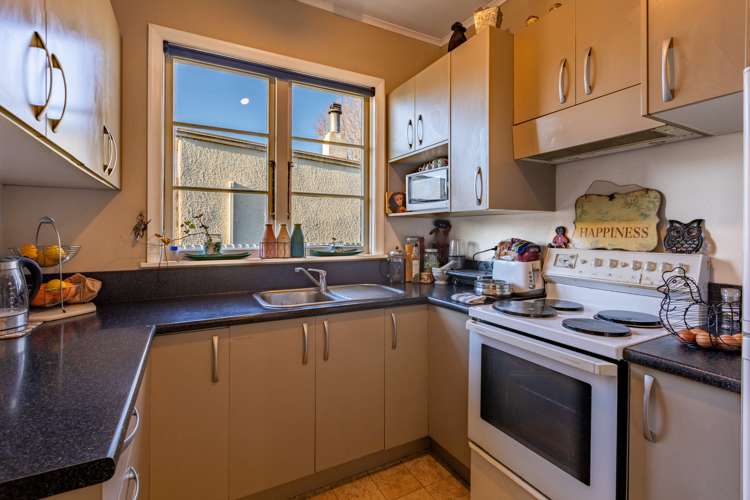 800 Clive Street Akina_3