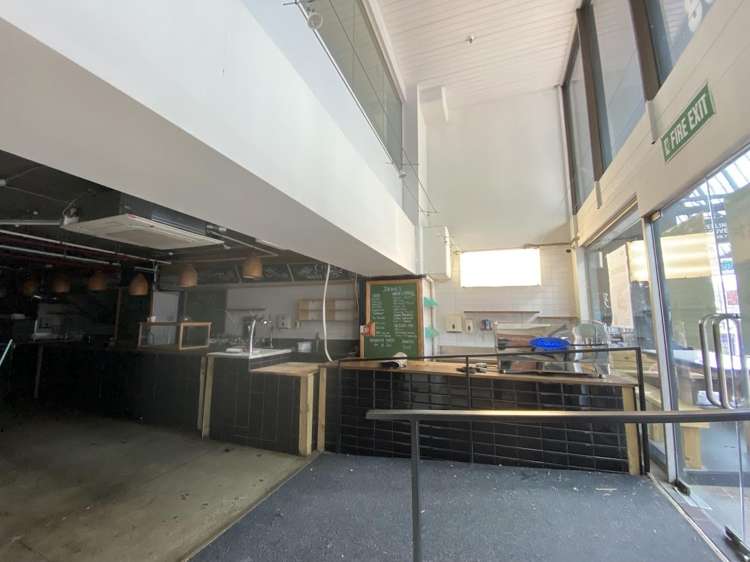 4/110 Lambton Qy Wellington Central_3