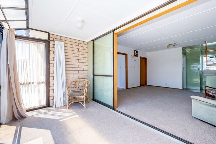 2/4 School Road Halswell_12