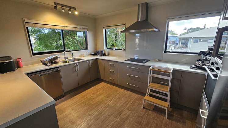 24a Coby Sydney Drive Bell Block_1