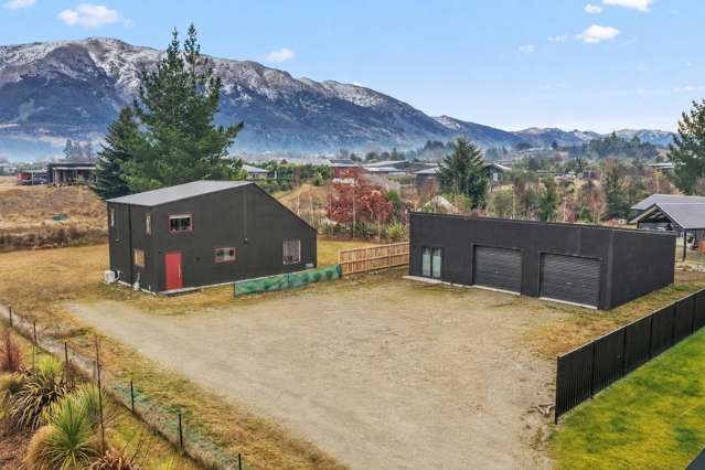 7 Moonraker Place Lake Hawea_2