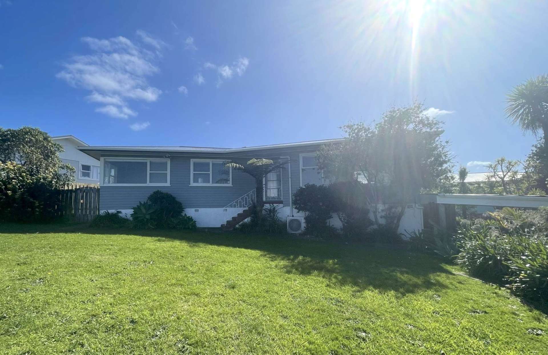 52 Fairclough Road Beach Haven_0