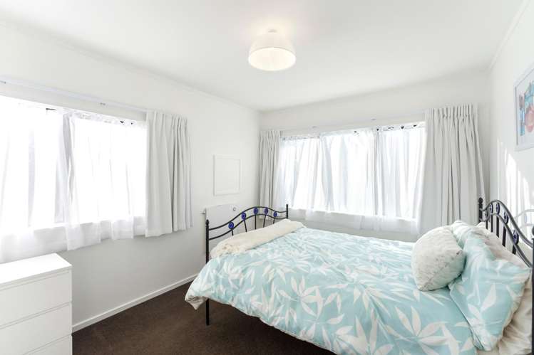 23 Reeves Street Waikanae Beach_10