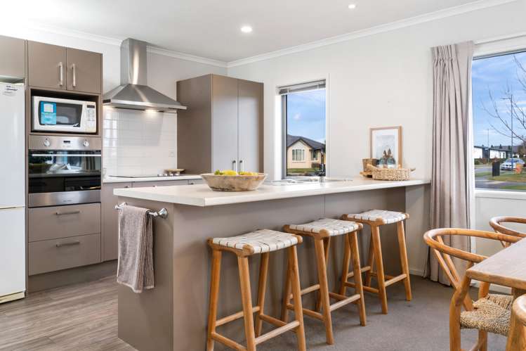 31 MacLaren Road_3