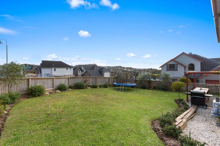 204 Alec Craig Way Gulf Harbour_18