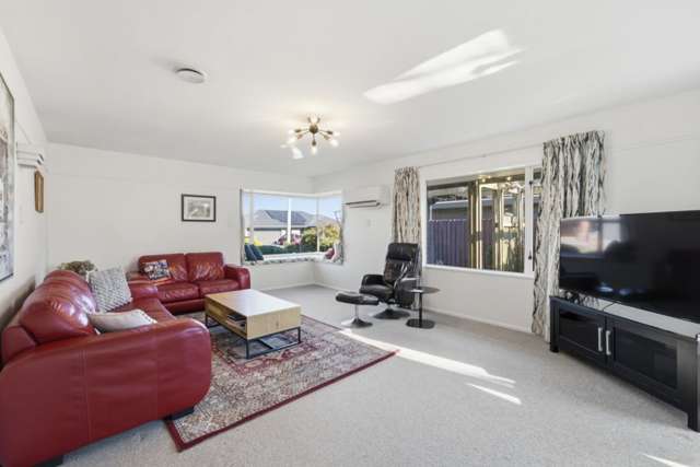 40 Aldinga Avenue Stoke_2