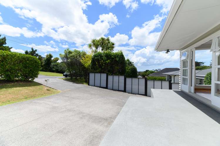 32 South Lynn Road Titirangi_21