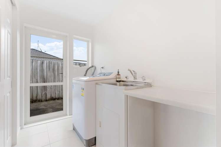 44 Kath Hopper Drive Orewa_19