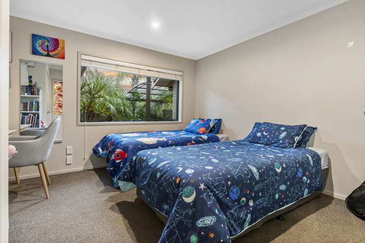 27 Saltwood Street Red Beach_14