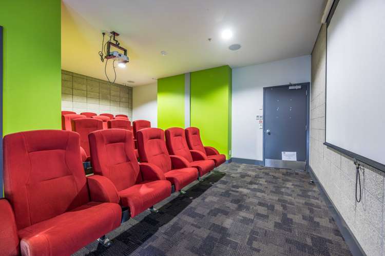 412/133 Beach Road Auckland Central_9