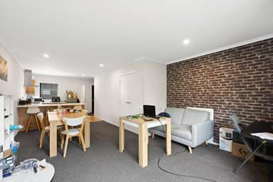 2/13 Palmerston Street_2
