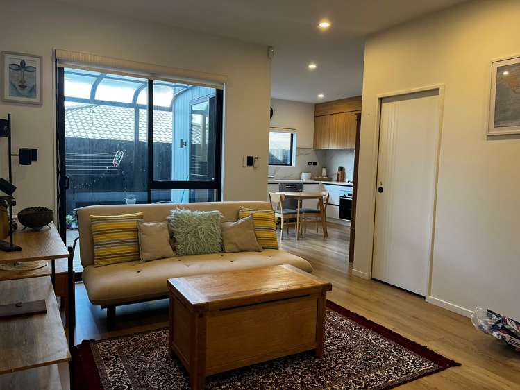 701 Massey Road Mangere_19