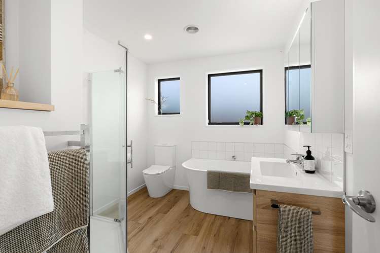 20 Sheraton Place Redwood_17