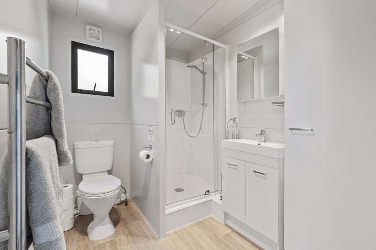 120 Highridge Road Clevedon_24