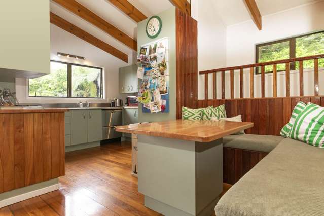 33 Landing Road Titirangi_3