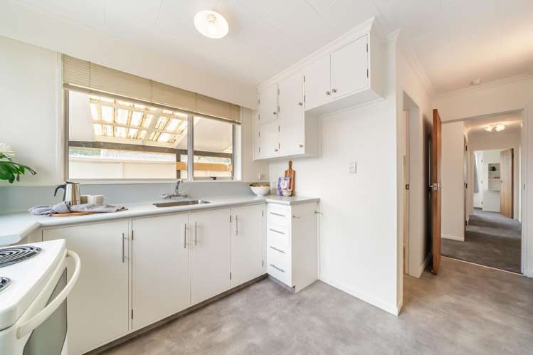 4/9 Miro Street Trentham_13