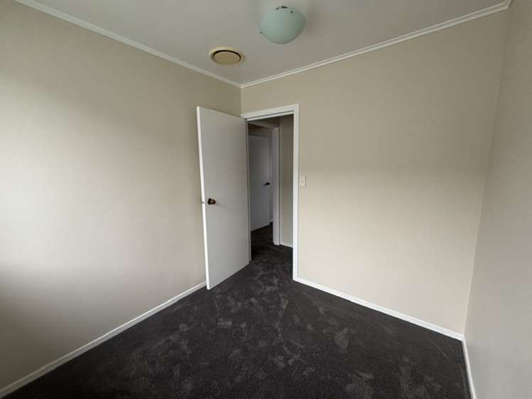 168 Solar Road Glen Eden_9