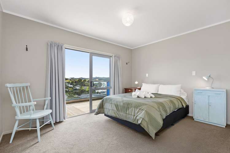 25E Violet Street Raglan_10