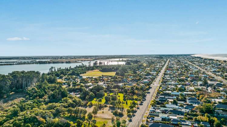 387 Estuary Road South New Brighton_22