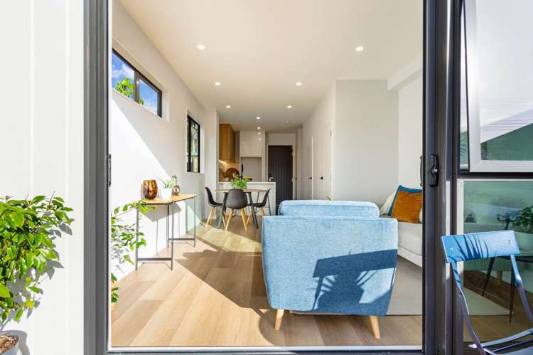 1/12 Fraser Road Devonport_6